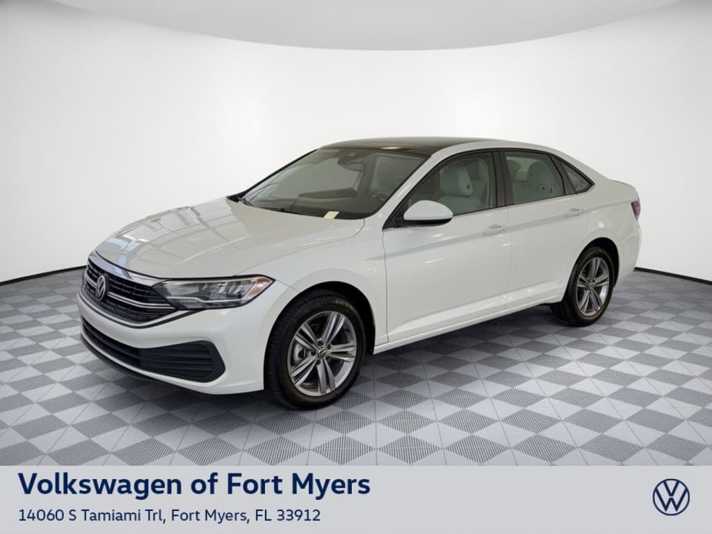 2024 Volkswagen Jetta SE — photo 1 of 32