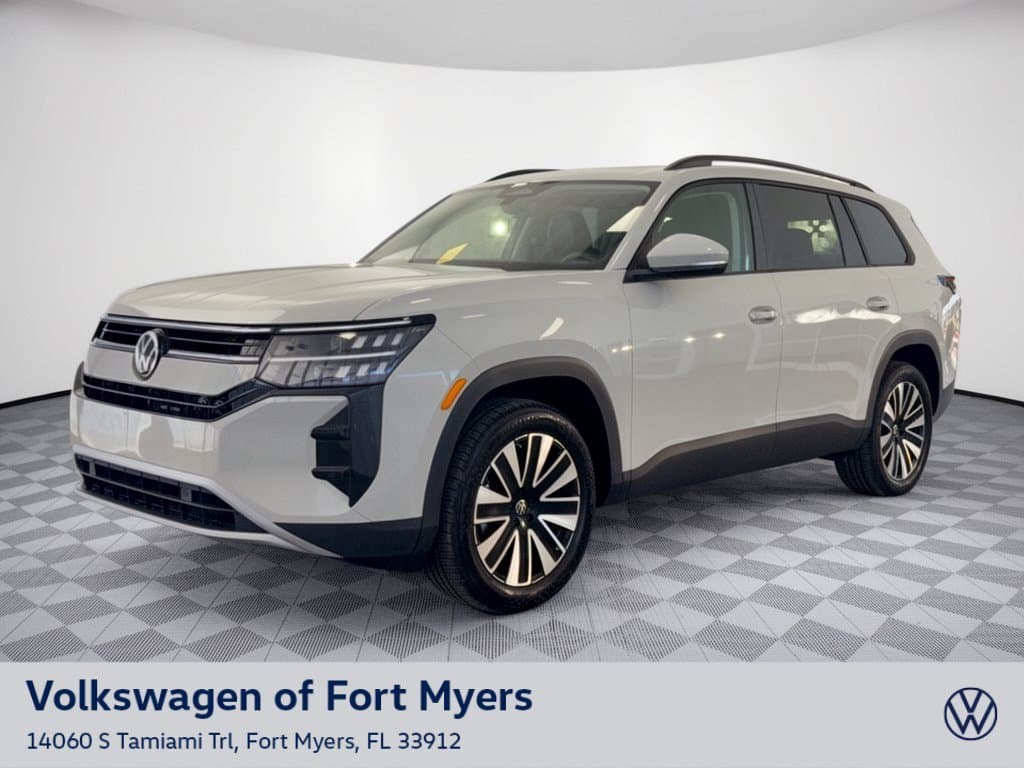 2027 Volkswagen Atlas SE w/Technology — photo 1 of 32