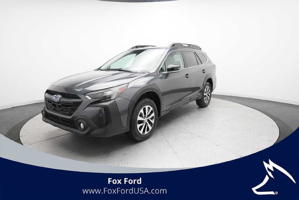 2025 Subaru Outback Premium — photo 1 of 37
