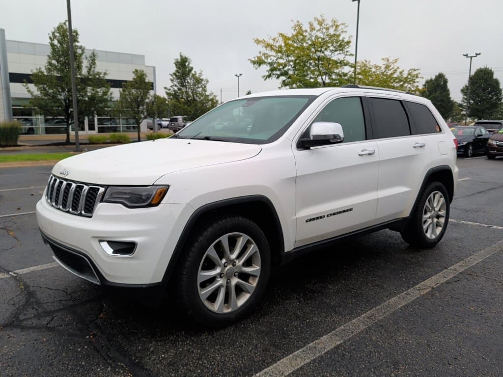 2017 Jeep Grand Cherokee Limited — photo 1 of 2