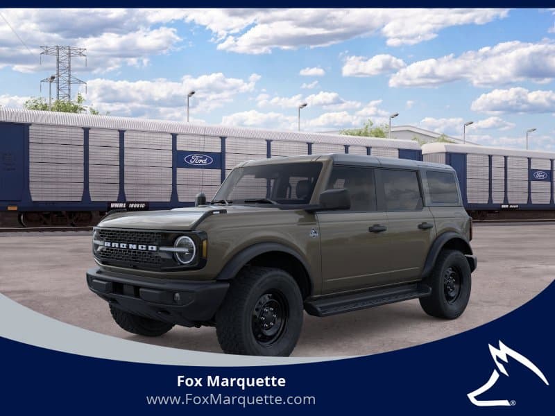 2026 Ford Bronco Outer Banks — photo 1 of 57