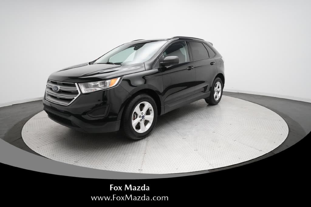 2017 Ford Edge SE — photo 1 of 33