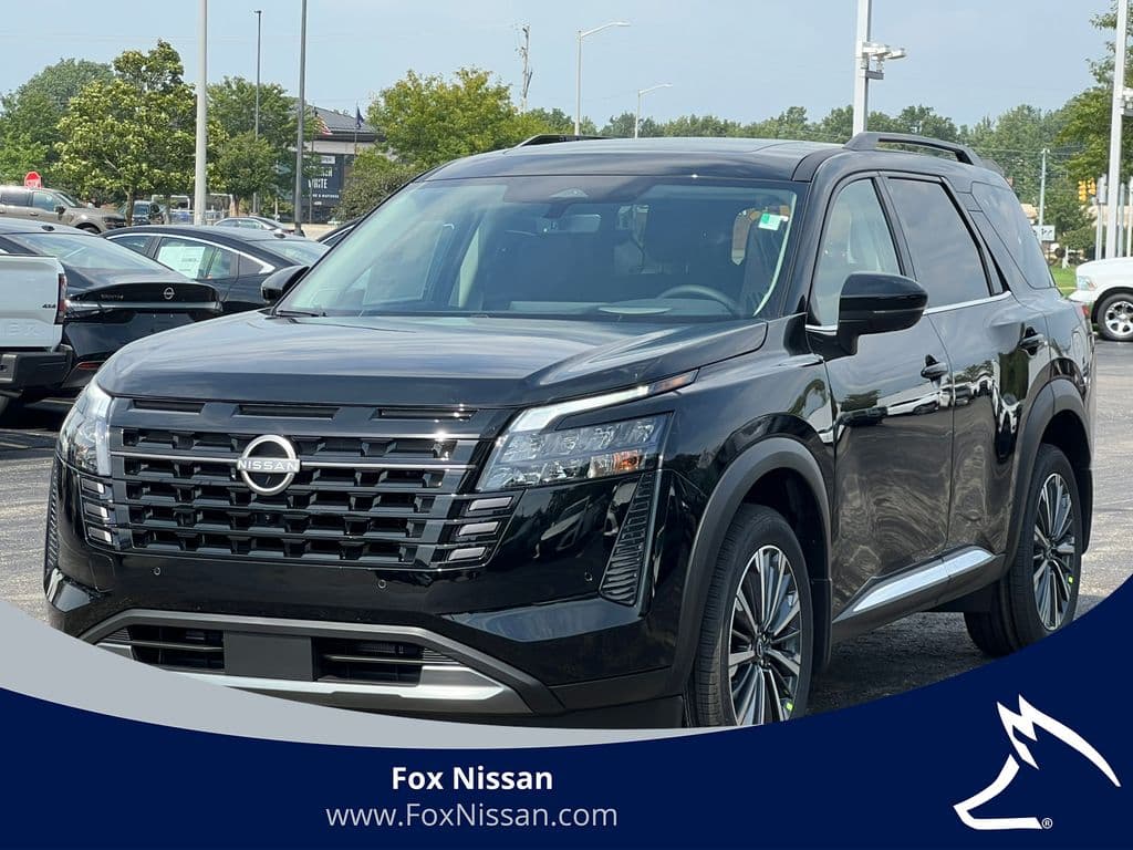2026 Nissan Pathfinder Platinum — photo 1 of 51