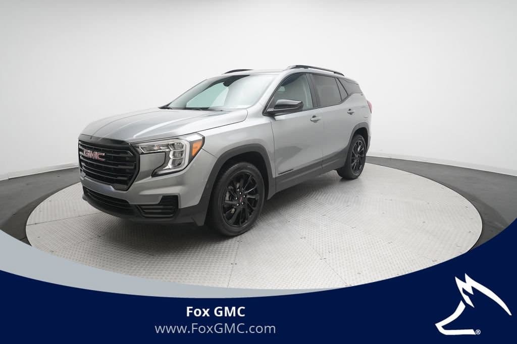 2024 GMC Terrain SLE — photo 1 of 36