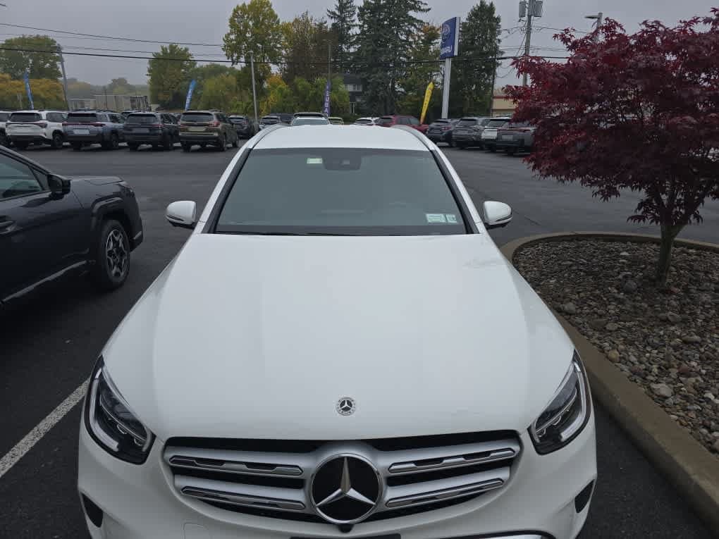 2022 Mercedes-Benz GLC Base — photo 1 of 12