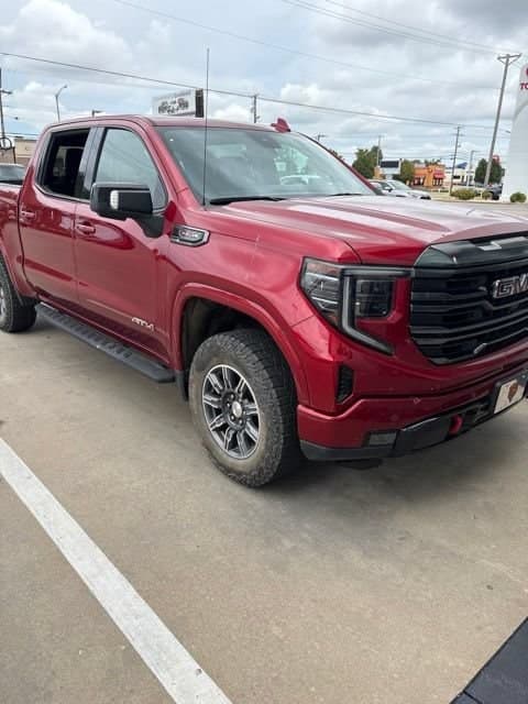 2024 GMC Sierra 1500 AT4 — photo 1 of 3