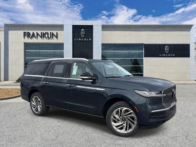 2026 Lincoln Navigator L Reserve — photo 1 of 69
