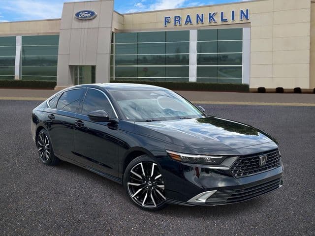 2025 Honda Accord Hybrid Touring — photo 1 of 36