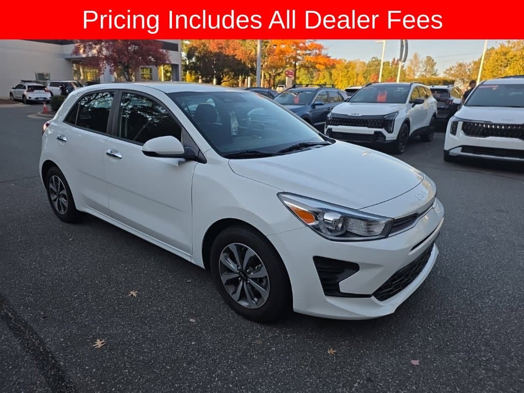 2022 Kia Rio S — photo 1 of 12