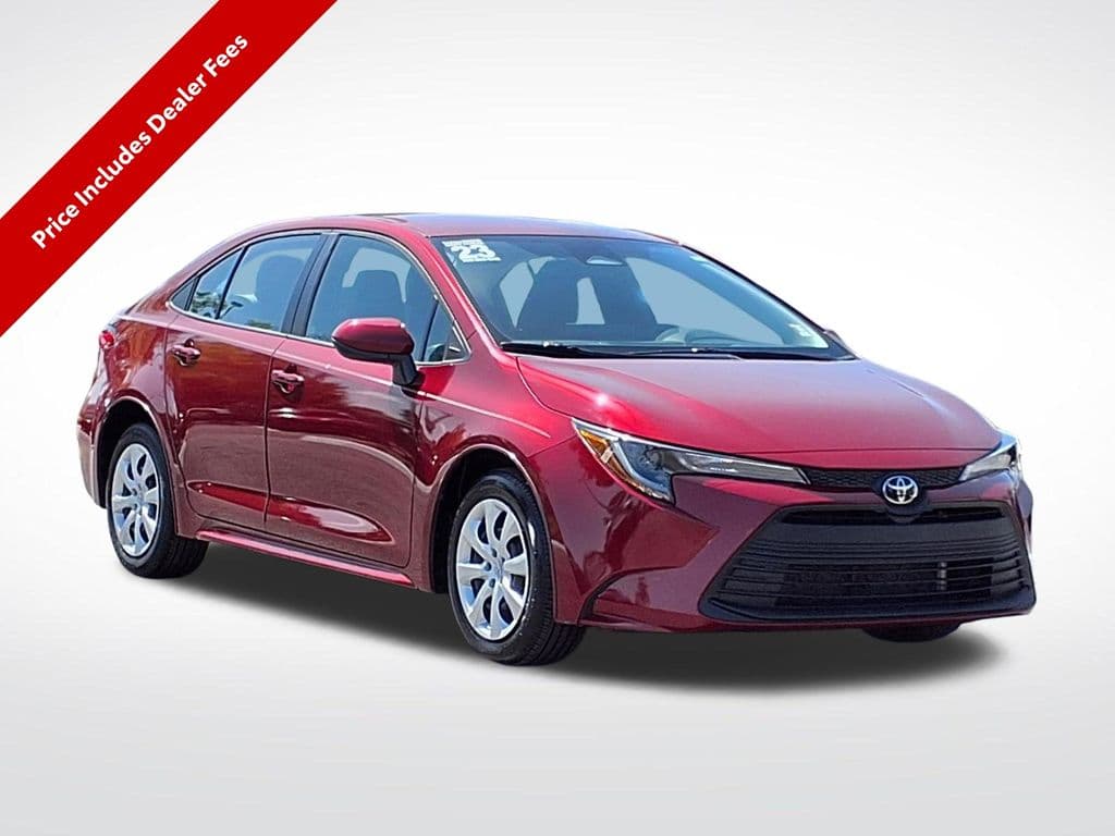 2023 Toyota Corolla LE — photo 1 of 32