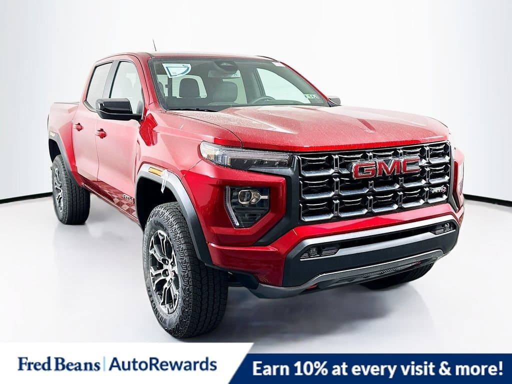 2025 GMC Canyon AT4 — photo 1 of 57