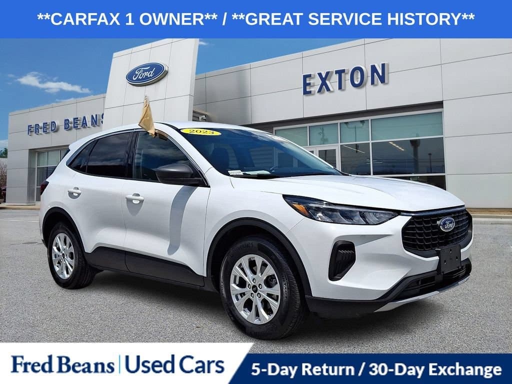 2023 Ford Escape Active — photo 1 of 36