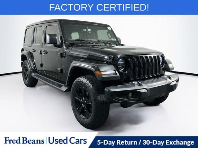 2022 Jeep Wrangler Unlimited Sahara Altitude — photo 1 of 39