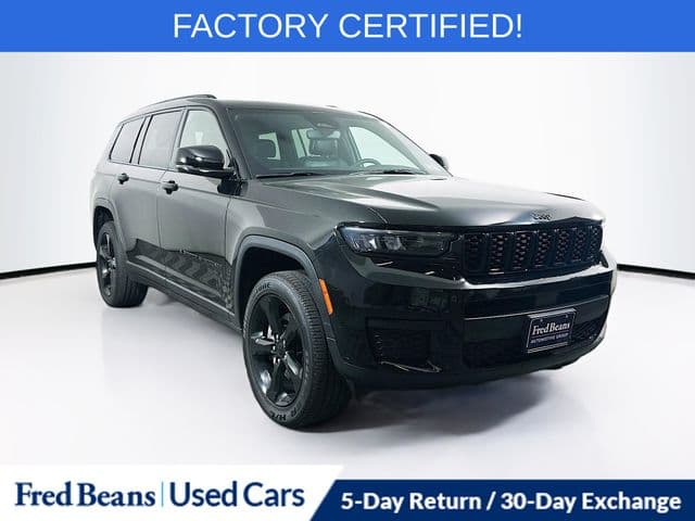 2025 Jeep Grand Cherokee L Altitude X — photo 1 of 40