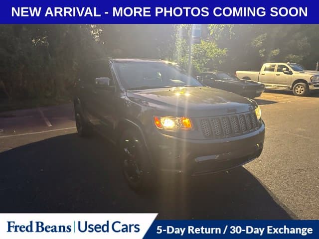 2015 Jeep Grand Cherokee Altitude — photo 1 of 13