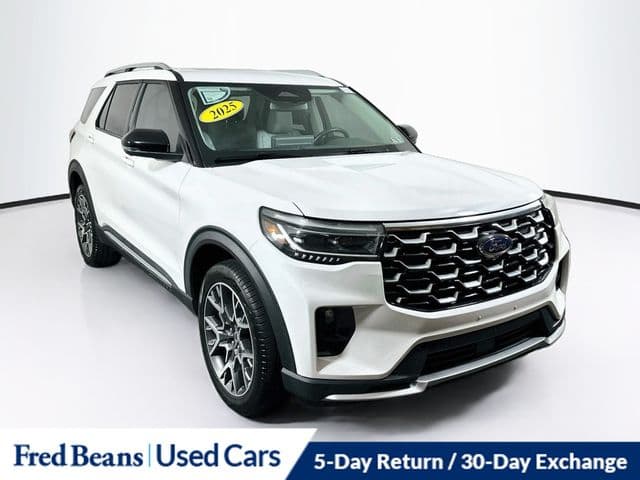 2025 Ford Explorer Platinum — photo 1 of 42