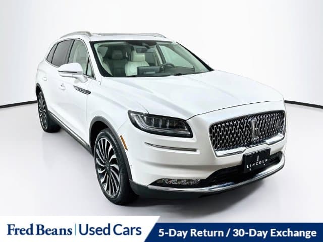 2023 Lincoln Nautilus Black Label — photo 1 of 40