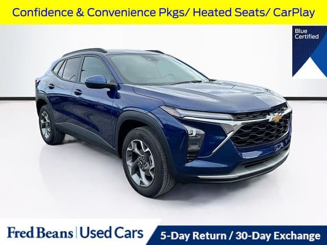 2024 Chevrolet Trax LT — photo 1 of 34