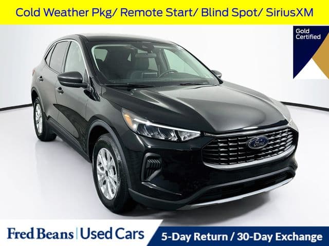 2023 Ford Escape Active — photo 1 of 37