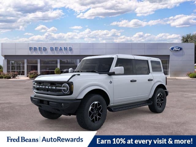 2026 Ford Bronco Outer Banks — photo 1 of 67