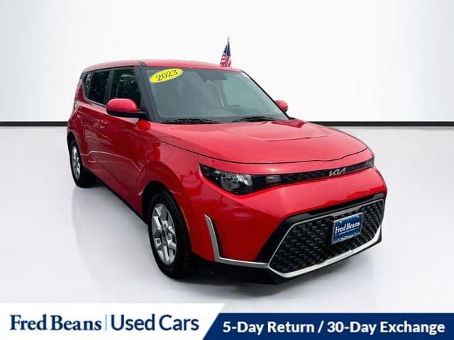 2023 Kia Soul LX — photo 1 of 35
