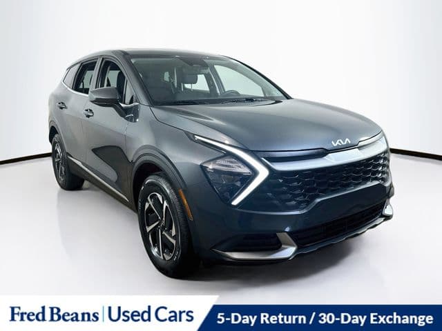 2023 Kia Sportage Hybrid LX — photo 1 of 31