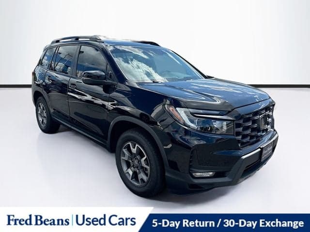 2023 Honda Passport TrailSport — photo 1 of 37
