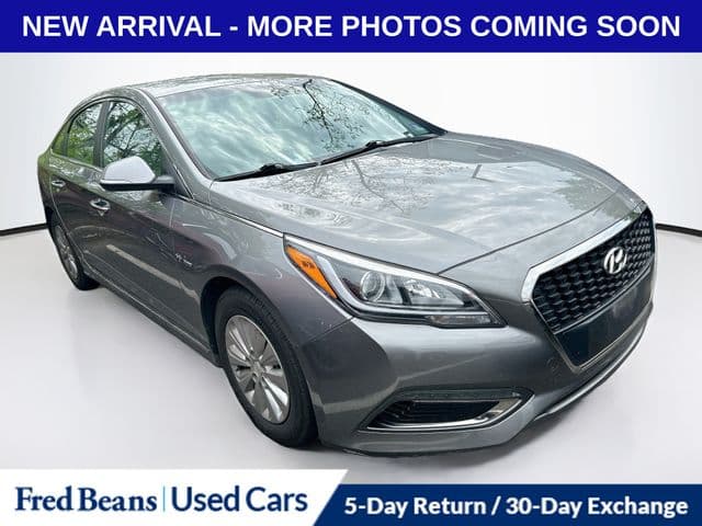 2017 Hyundai Sonata Hybrid SE — photo 1 of 12