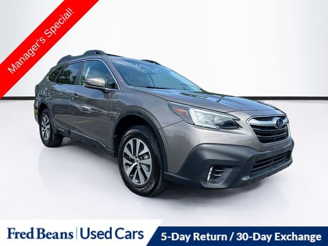 2021 Subaru Outback Premium — photo 1 of 32