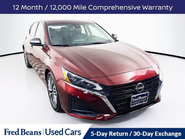2024 Nissan Altima 2.5 SV — photo 1 of 42