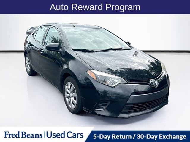 2015 Toyota Corolla Base — photo 1 of 29