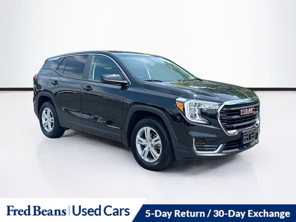 2024 GMC Terrain SLE — photo 1 of 38