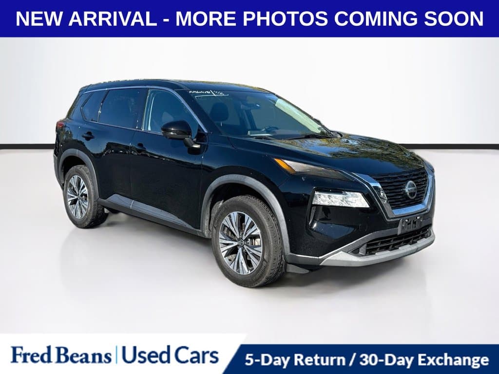 2021 Nissan Rogue SV — photo 1 of 12