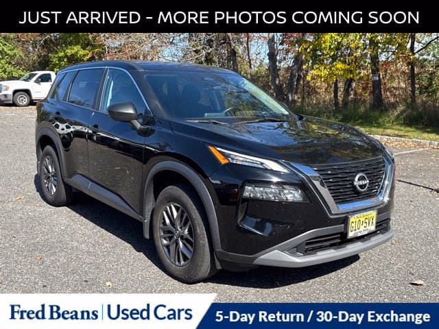 2023 Nissan Rogue S — photo 1 of 17