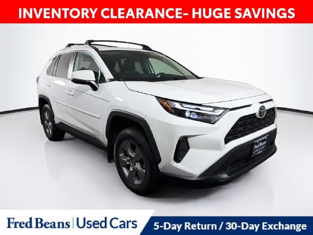 2023 Toyota RAV4 XLE — photo 1 of 38