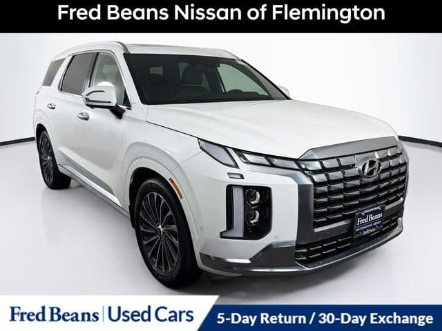 2023 Hyundai Palisade Calligraphy — photo 1 of 40