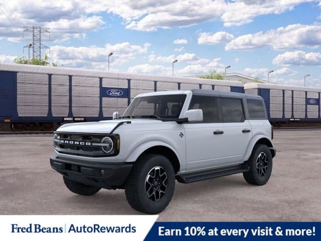2026 Ford Bronco Outer Banks — photo 1 of 62