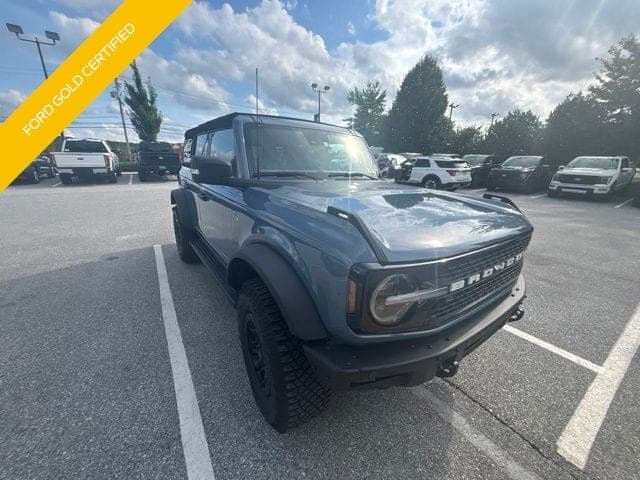 2024 Ford Bronco Wildtrak — photo 1 of 11