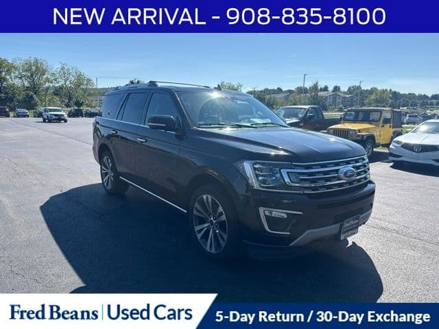 2021 Ford Expedition Base — photo 1 of 17