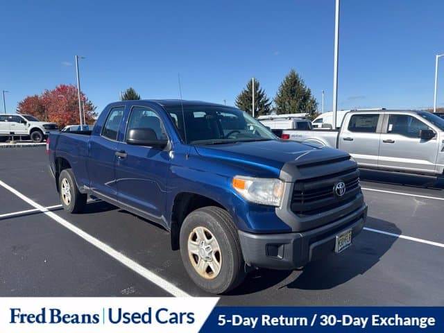2015 Toyota Tundra 4WD Truck Base — photo 1 of 27