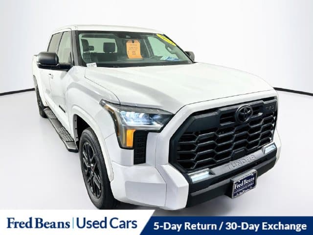 2023 Toyota Tundra 4WD SR5 — photo 1 of 42