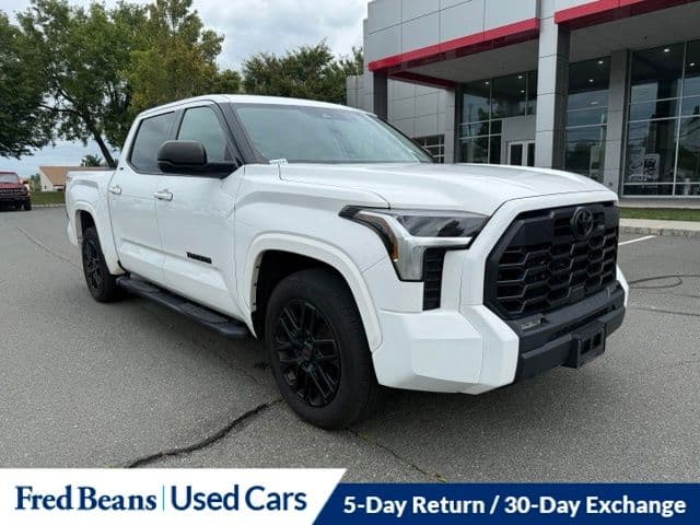 2023 Toyota Tundra 4WD Base — photo 1 of 29