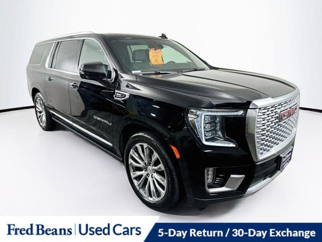 2022 GMC Yukon XL Denali — photo 1 of 45