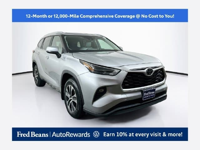 2023 Toyota Highlander XLE — photo 1 of 34