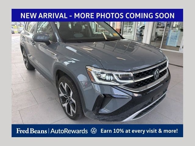 2023 Volkswagen Taos 1.5T SEL — photo 1 of 15