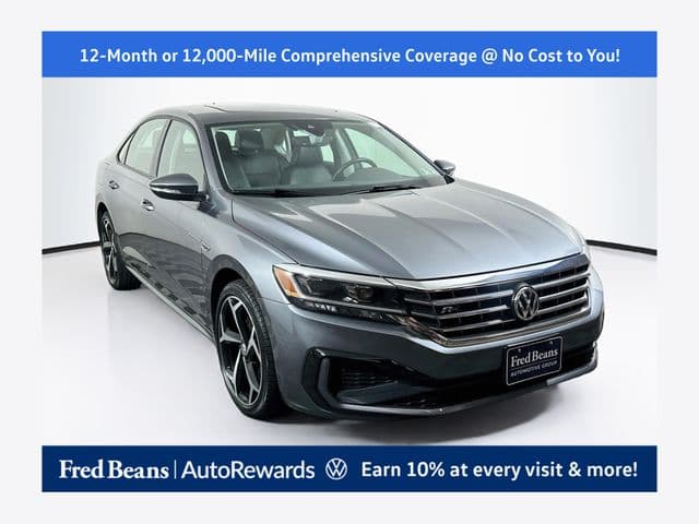 2020 Volkswagen Passat 2.0T R-Line — photo 1 of 33