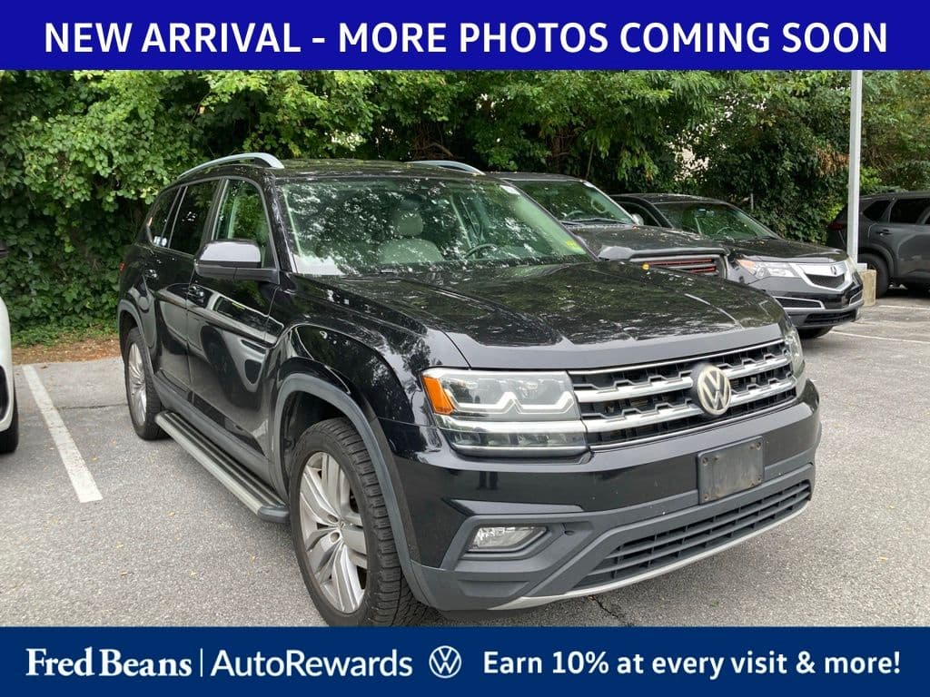 2019 Volkswagen Atlas 3.6L V6 SE w/Technology — photo 1 of 13