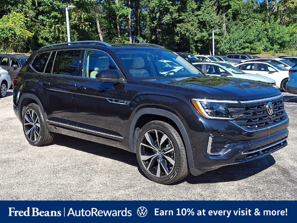 2026 Volkswagen Atlas Base — photo 1 of 38