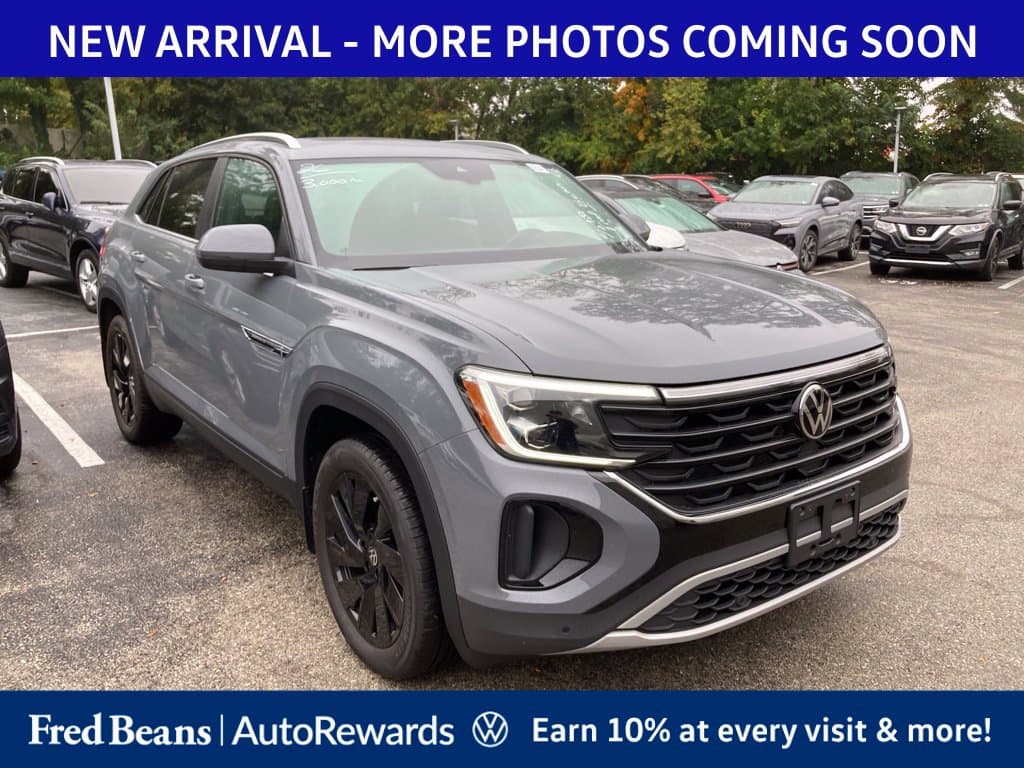 2026 Volkswagen Atlas Cross Sport Base — photo 1 of 13