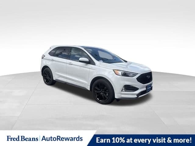 2024 Ford Edge ST Line — photo 1 of 17
